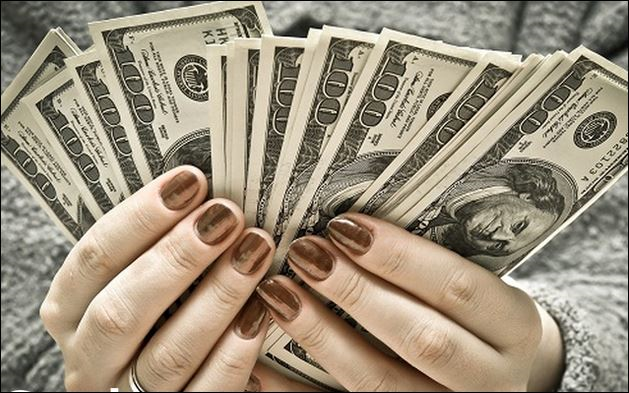 Nhìn thẳng-Nói thật: “Ngậm miệng ăn tiền”